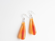 Kollakas-oranžikad kõrvarõngad ahhaadi ja lihvitud klaasiga